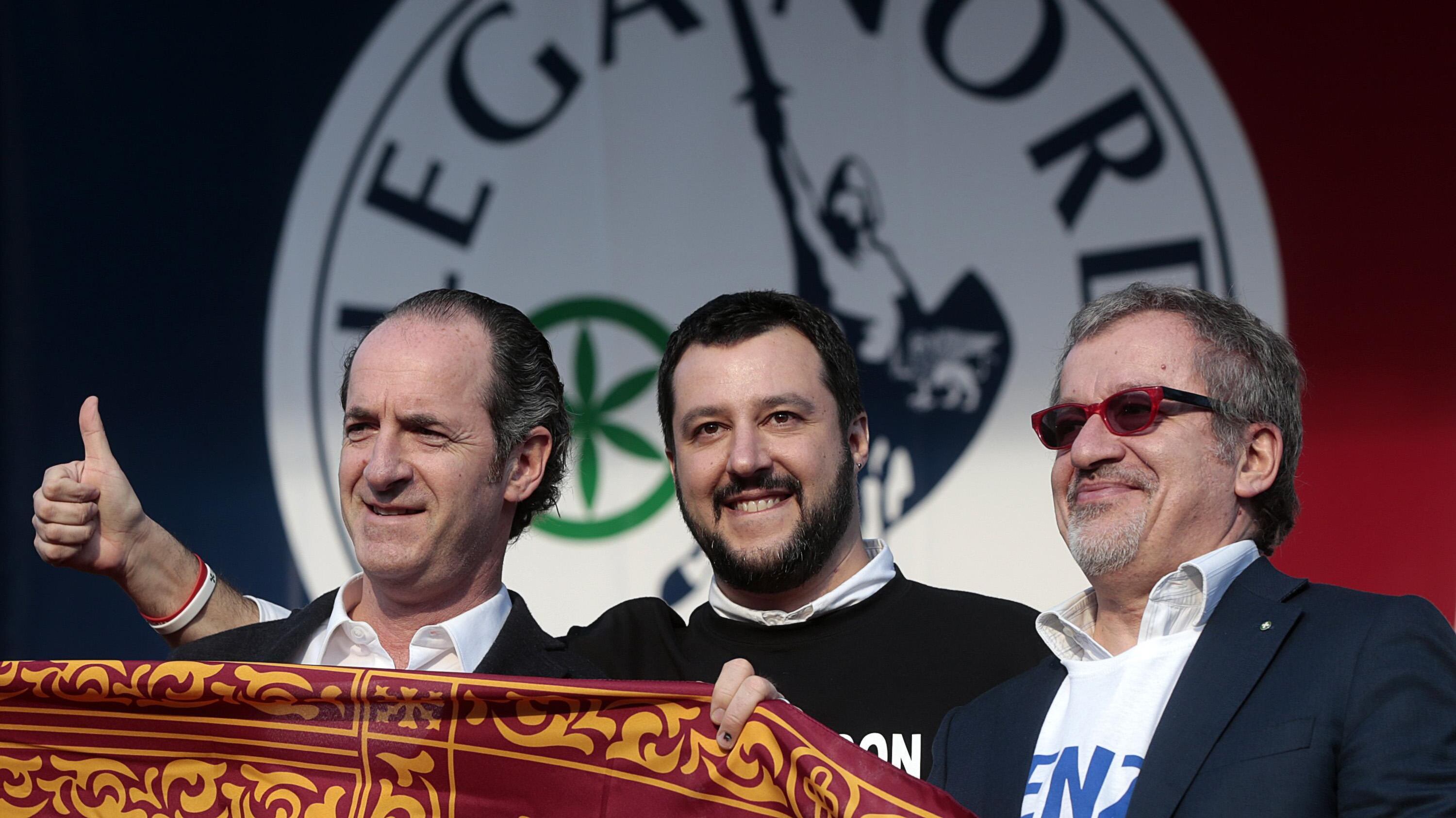 Lega, vince Salvini: anche Tosi vota Zaia