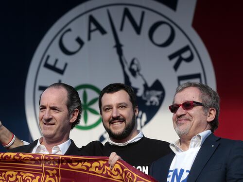 Lega, vince Salvini: anche Tosi vota Zaia