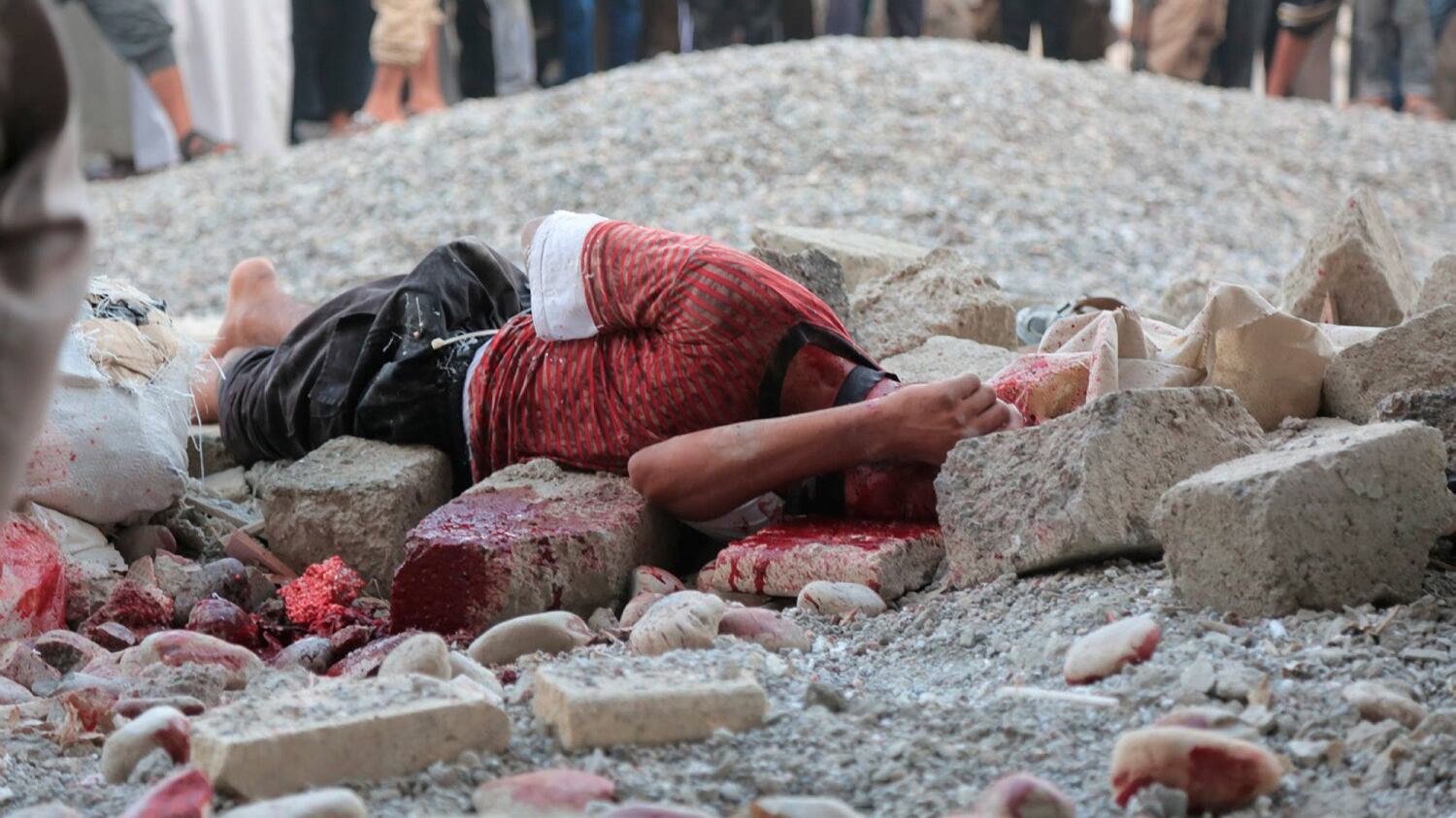 A Raqqa l'assedio finale. A capo degli irriducibili la mente degli attentati