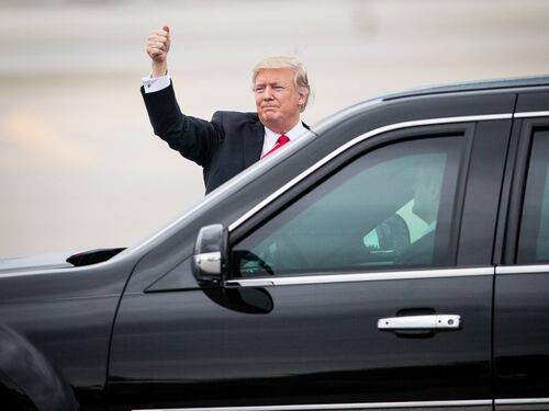 Trump rilancia: "Ora l'inchiesta su Obama"