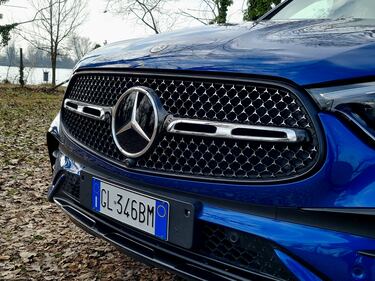 Mercedes-Benz GLC, guarda le foto 16