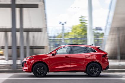Forthing T5 EVO, guarda tutte le foto del test drive 15