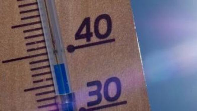 Caldo record in Italia, bollino rosso in 18 città