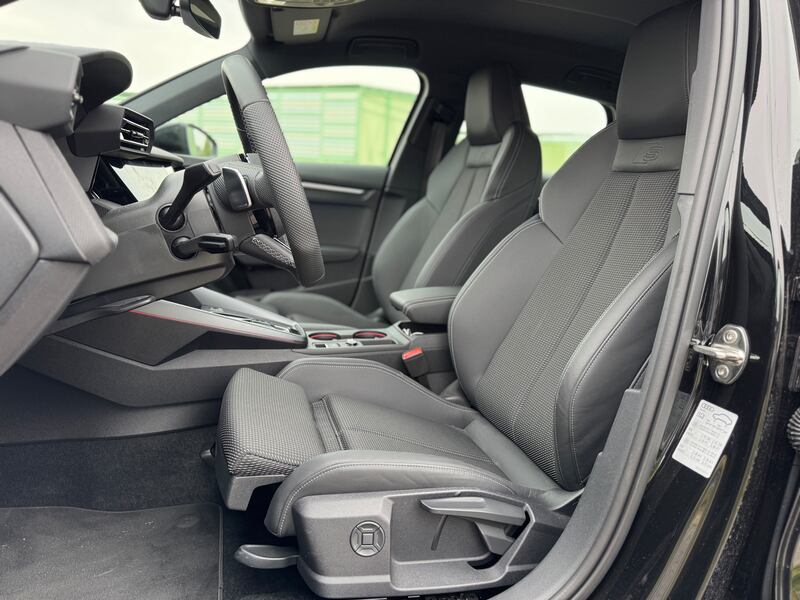Audi A3 Allstreet: guarda la gallery della nuova compatta ibrida tedesca 13