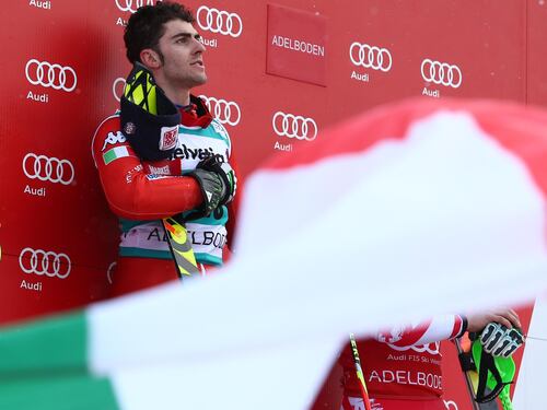 Gross profana il tempio davanti a "dio" Hirscher
