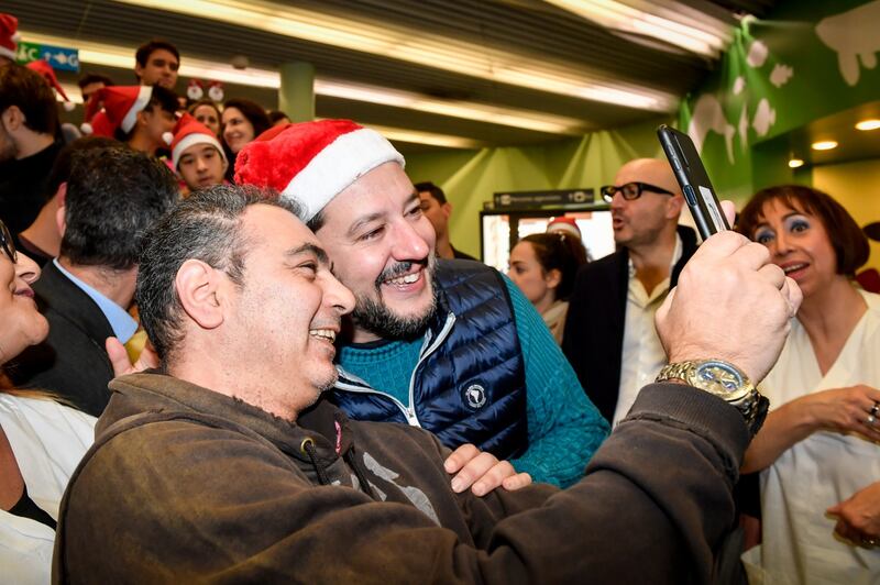 Matteo Salvini in visita all'ospedale dei bambini 4