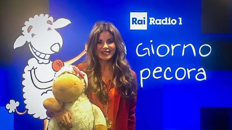 "Una cena col premier Conte? Sì...": Parietti si racconta senza freni