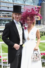 Royal Ascot, i copricapi più bizzarri sfoggiati dall'aristocrazia inglese 4