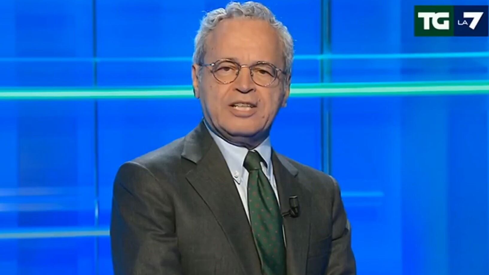 "Una vera transumanza", Mentana sul ritorno a Gaza dei palestinesi. Scontro con la portavoce della Flotilla