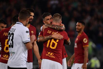 L'Olimpico ai piedi di Daniele De Rossi: gli scatti dell'ultima del capitano 2