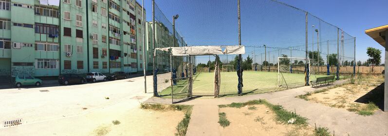 Quei bambini dimenticati dallo Stato: l'infanzia al Parco Verde di Caivano   3