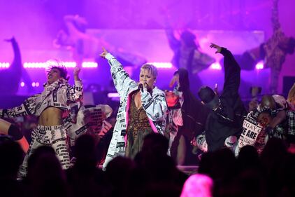 Brit Award 2019: Pink infiamma la platea 1