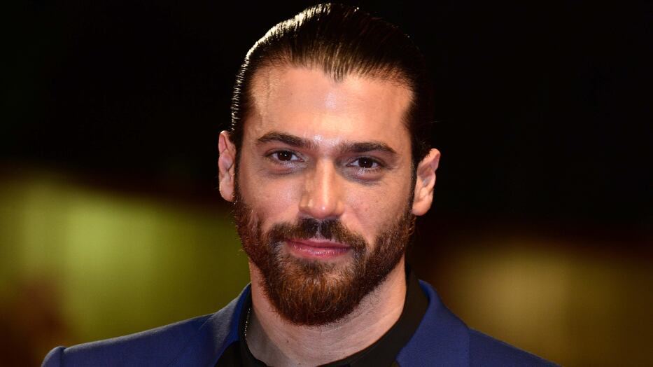 La soffiata, il fermo e la stanza segreta. Cosa è successo realmente a Can Yaman. Tutto quello che sappiamo