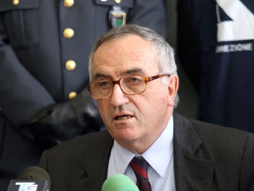 Il procuratore Bruti Liberati indagato dalla procura di Brescia: omissione di atti d'ufficio