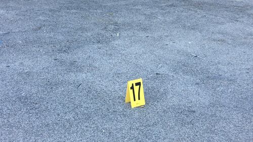 Sparatoria davanti ai bambini nel Napoletano: ferito un uomo 3