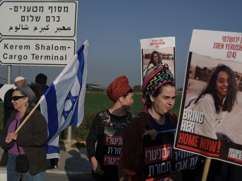 "Accordo vicino sugli ostaggi". Ma Israele smentisce