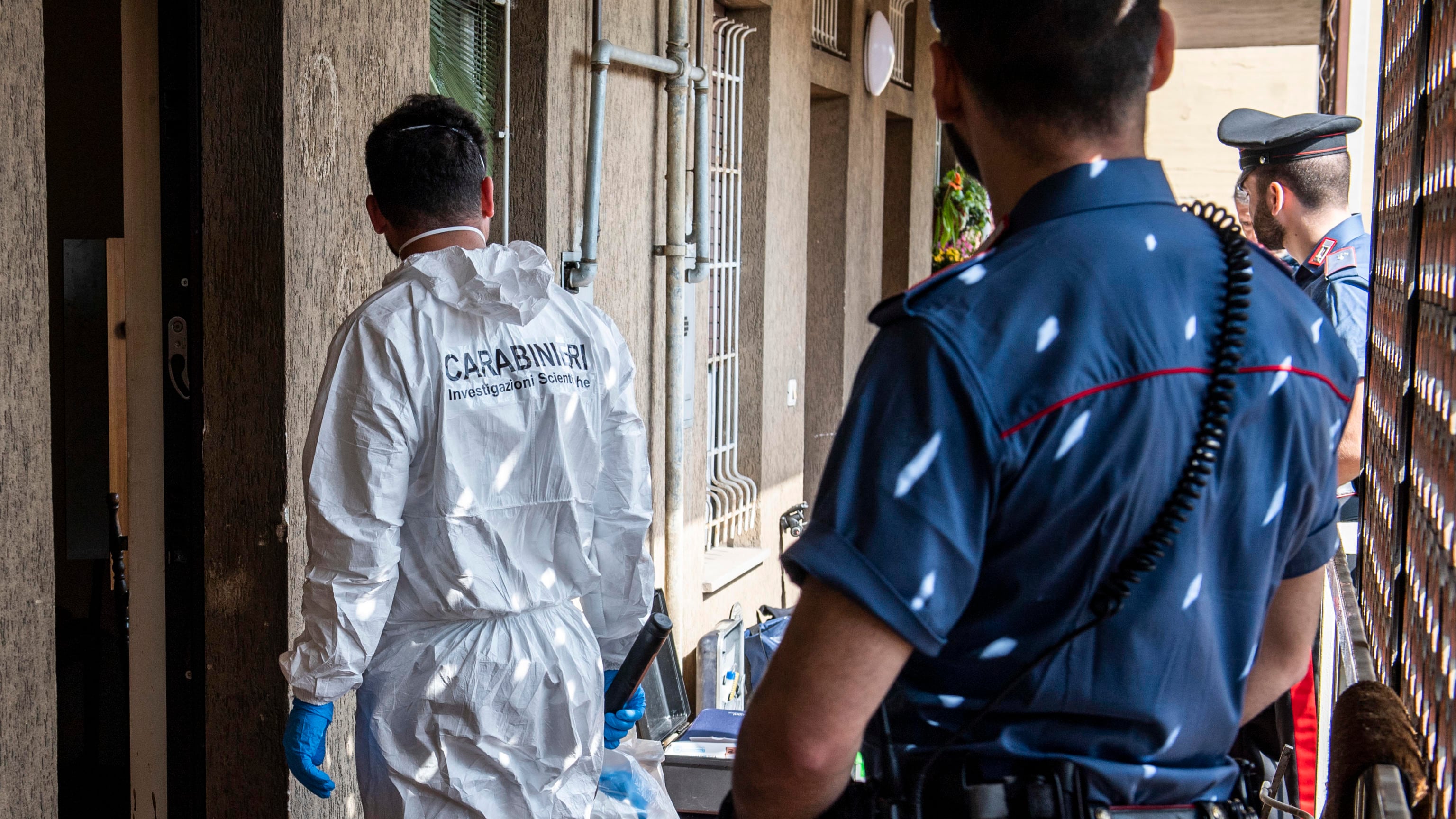 La maledizione di via Cogne a Milano: ieri sera un altro omicidio-suicidio