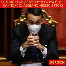 Ecco la satira del giorno. Di Maio pacifista 1