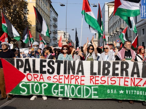 I pro Pal non accettano la tregua. Cortei e slogan contro gli ebrei