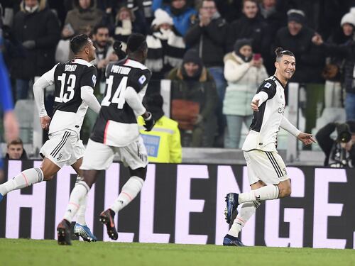 La Juventus batte 2-1 il Parma nel segno di CR7. Inter a meno quattro