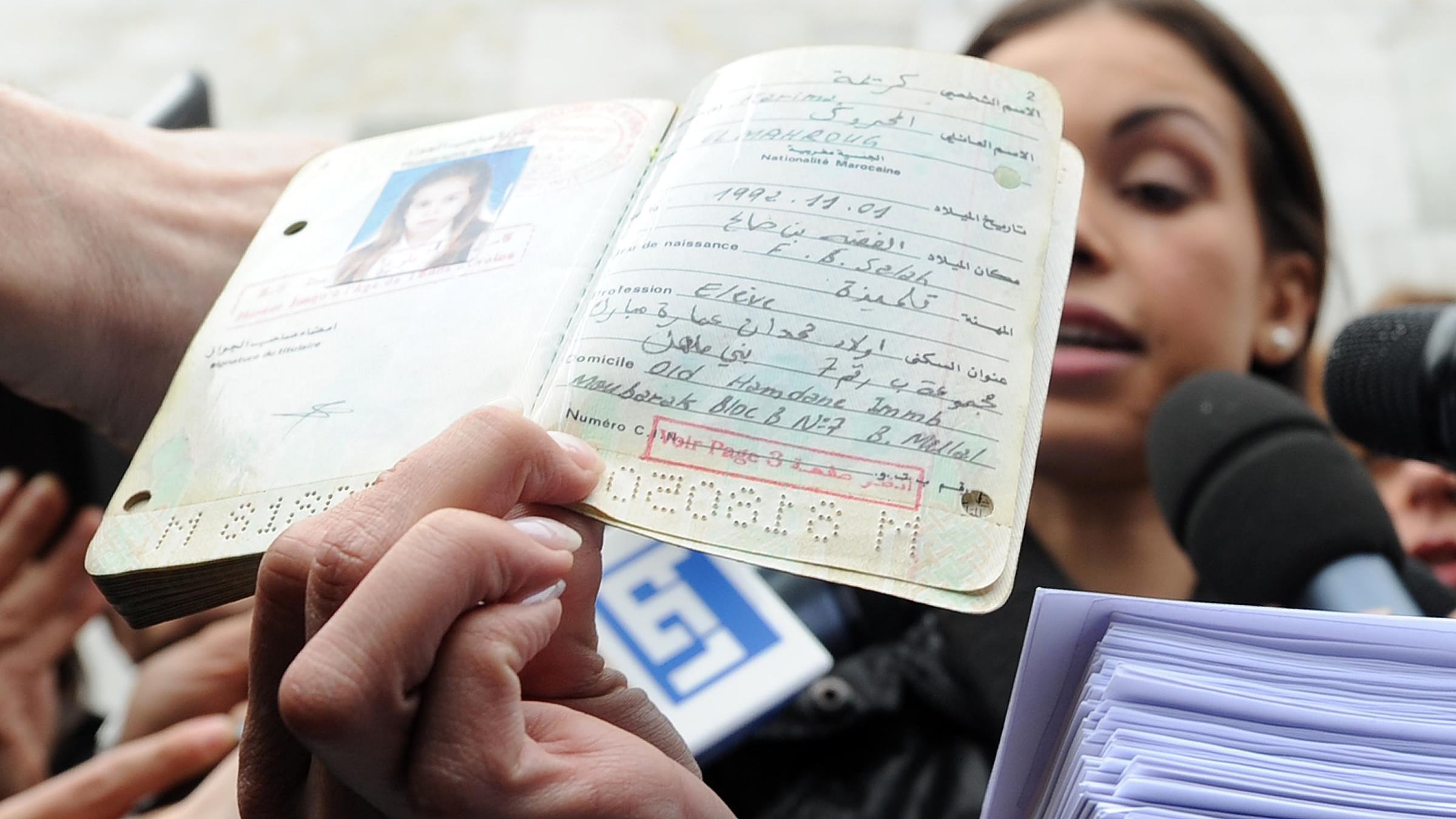 Ruby va da Santoro per smascherare le bugie su Noemi