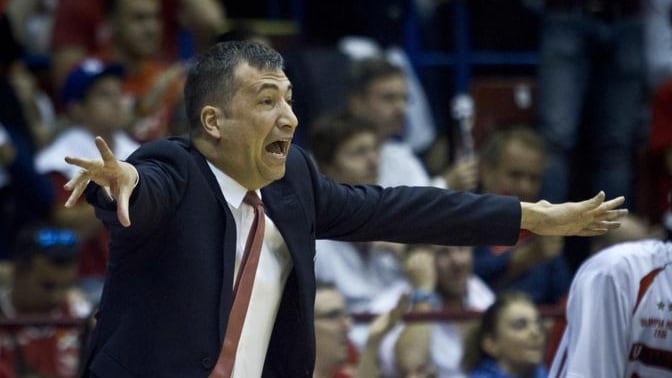 Armani troppo forte, Siena ko anche in gara 2