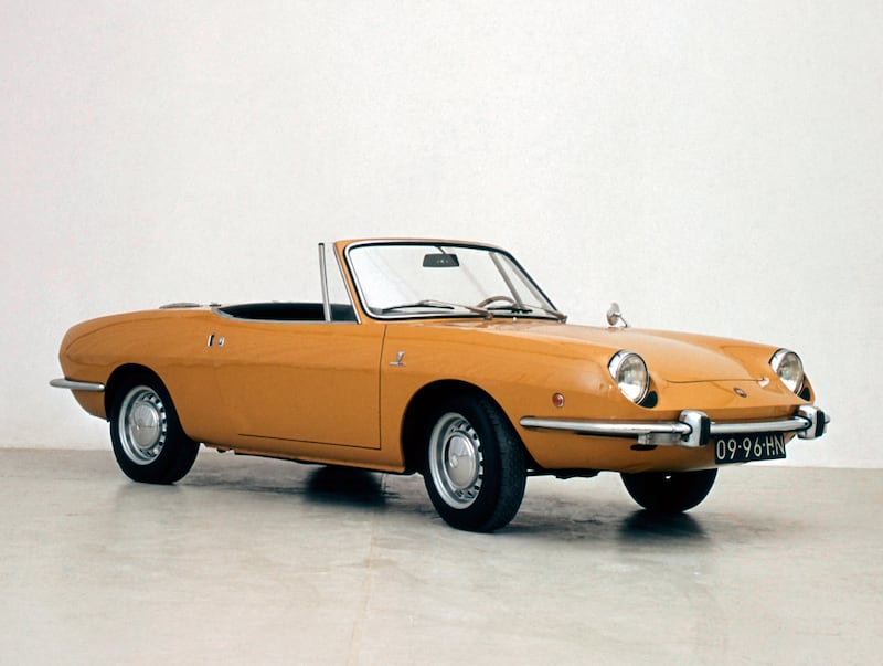 Fiat 850 Spider, guarda gallery 12