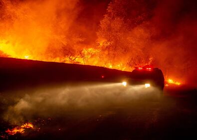 Inferno di fuoco in California 9