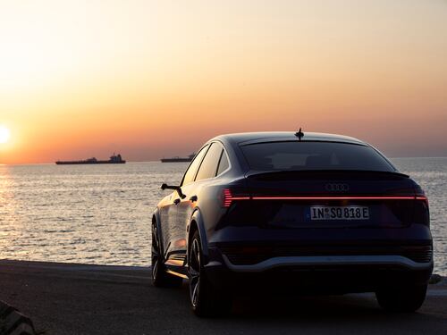 Audi SQ8 e-tron Sportback: guarda la gallery