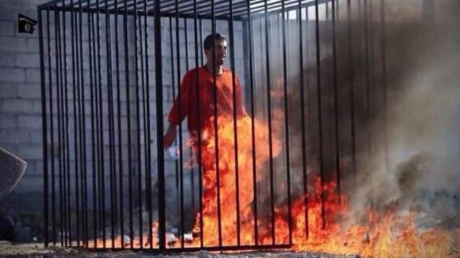 Iraq, ucciso in un raid aereo il regista dei video dell'Isis