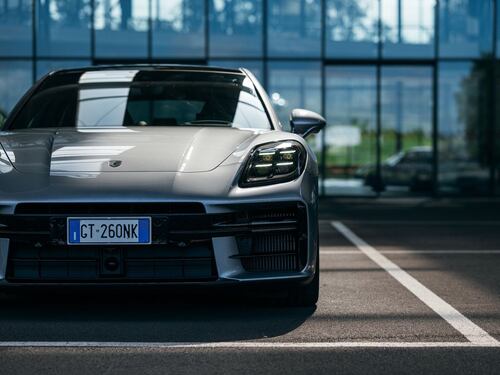 Porsche Panamera, la terza generazione della berlina che unisce comfort e dinamicità
