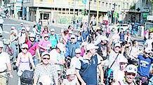 "Luci in bici" per battere la cecità dei bimbi