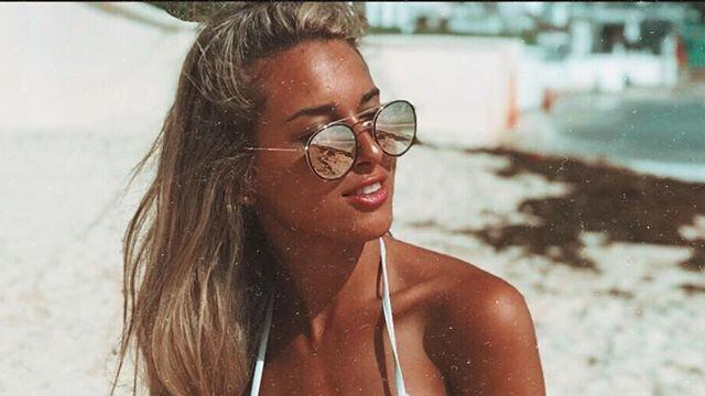 Lady Martinez esulta su Instagram: "Sei il migliore". Gli scatti bollenti di Agustina Gandolfo