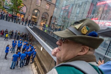 Adunata del Centenario: la città di Milano invasa dagli Alpini  2