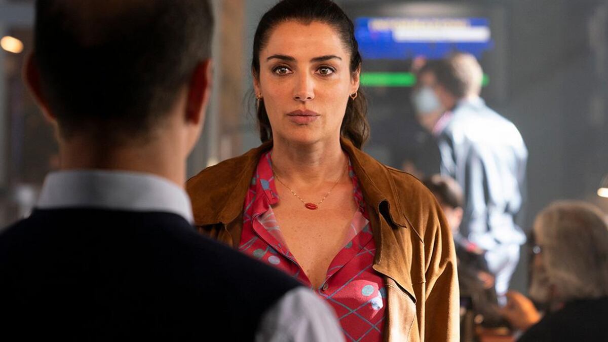 Triangoli amorosi e intrighi: tutte le novità di Lolita Lobosco su Rai Uno
