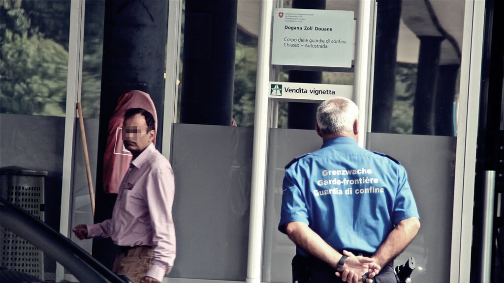 Ecco la ricetta Svizzera per limitare l'immigrazione