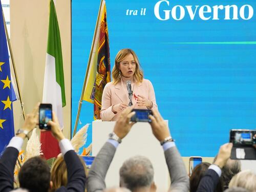 "Non ci fermeremo". La promessa di Meloni contro la violenza sulle donne