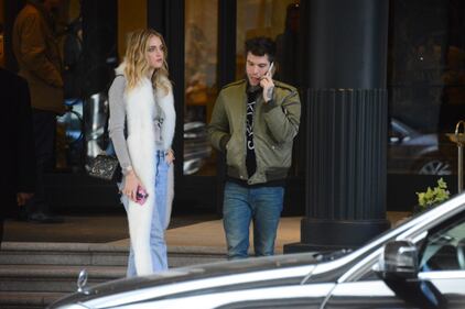 Chiara Ferragni, seno sexy a Parigi 15