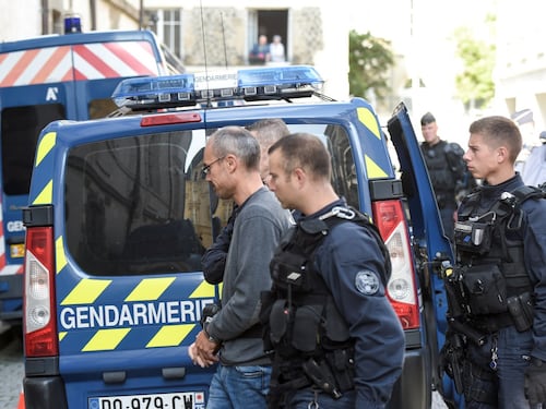 Preso in Francia Vincenzo Vecchi, l'ultimo latitante del G8 di Genova