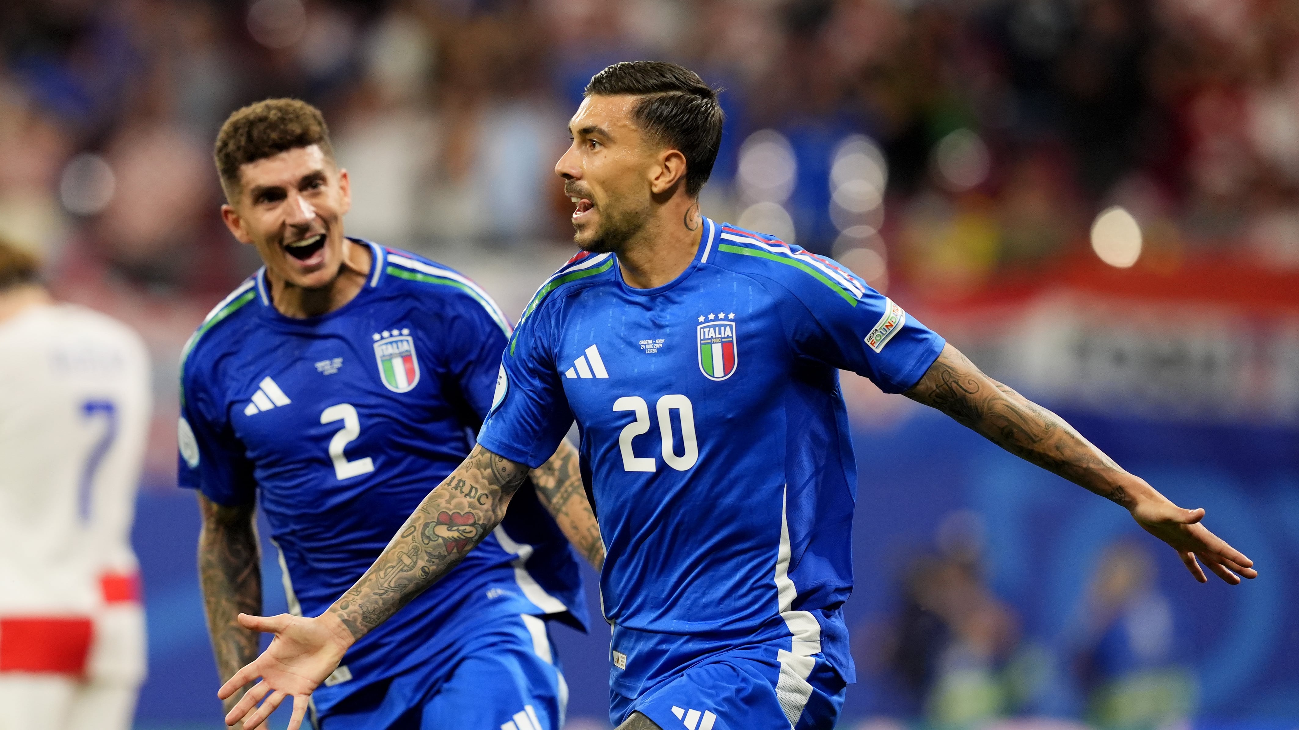 Zaccagni salva l'Italia all'ultimo respiro. Azzurri agli ottavi