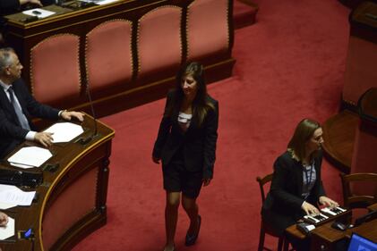 La calata dei grillini sul parlamento 7