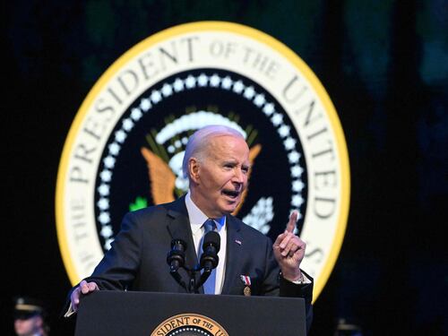 Biden, risveglio di fine mandato. "Una pericolosa oligarchia sta minacciando l'America"