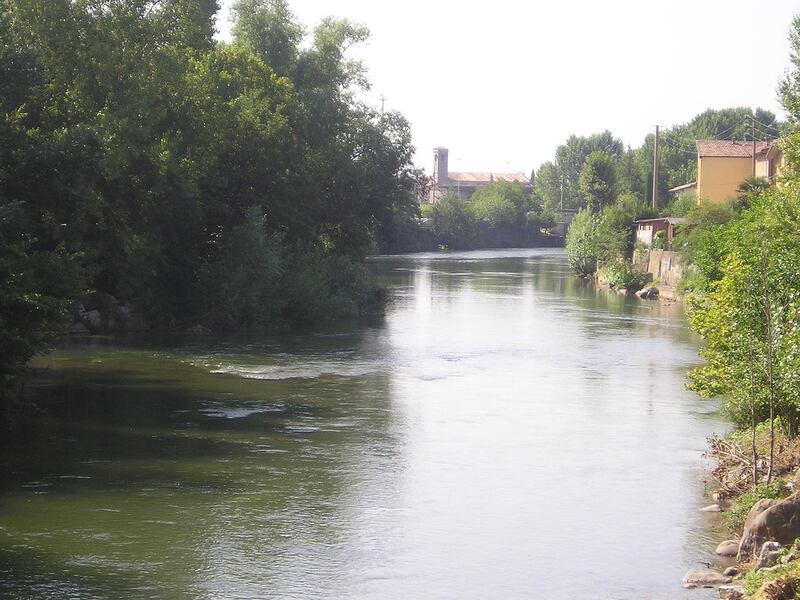 Acque contaminate dal Covid, ecco dove è vietato fare il bagno