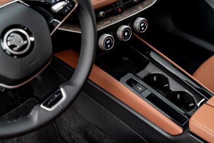 Skoda Superb, guarda la gallery 14