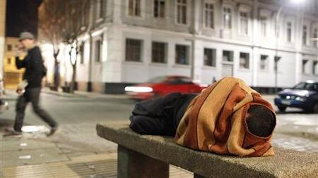 L'esercito dei senza fissa dimora: sono più di 50mila