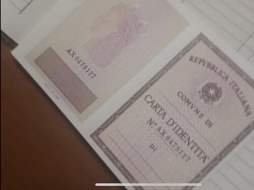 Bari, sequestrate carte d'identità rubate: denunciati due albanesi