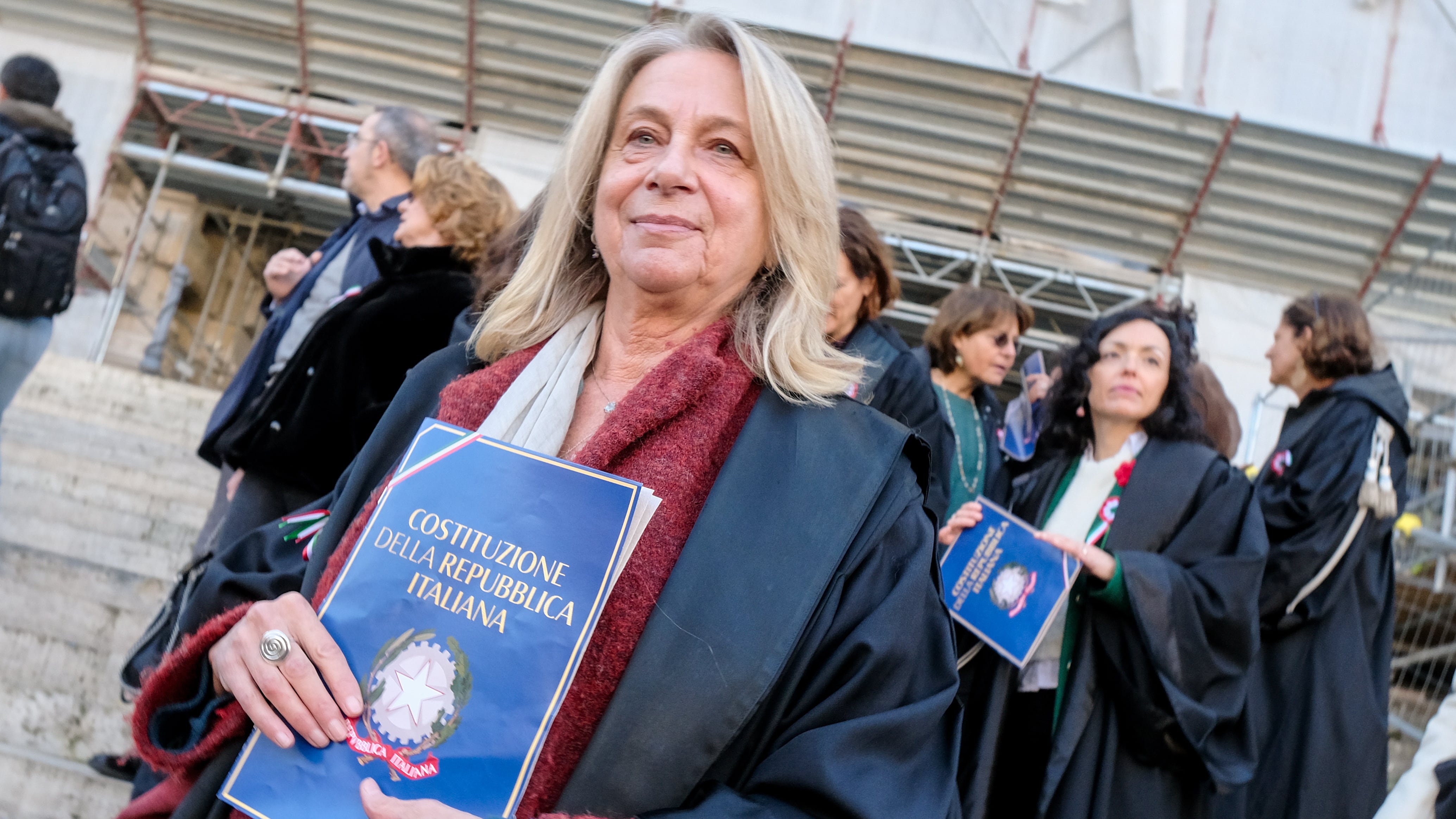 "Con i respingimenti in mare si minano i diritti di tutti". Silvia Albano attacca il ddl migranti. Ong sul piede di guerra