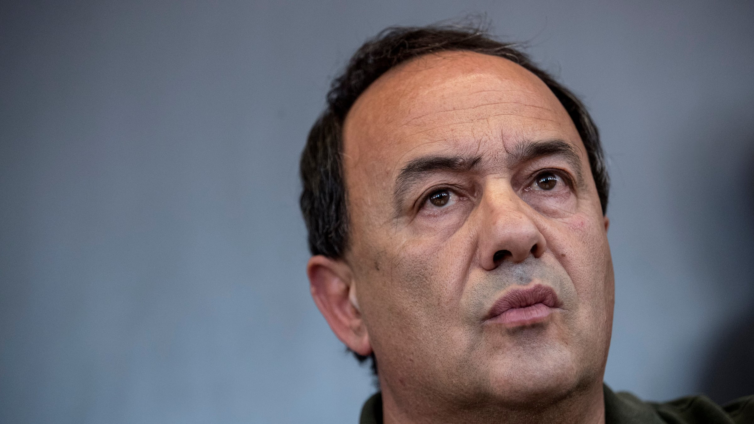 I vip di sinistra mettono mano al portafoglio per Mimmo Lucano
