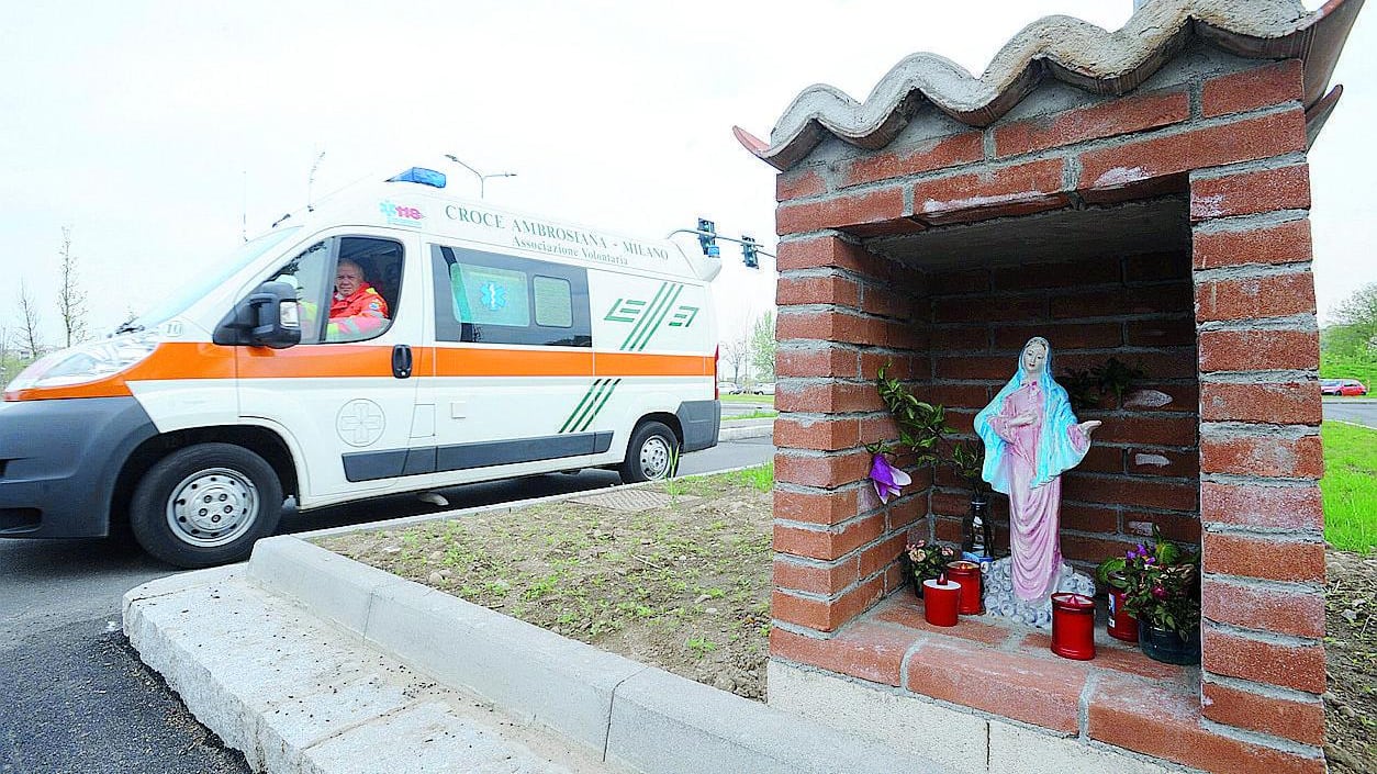 Soldi, auto e telefonini: la truffa delle ambulanze