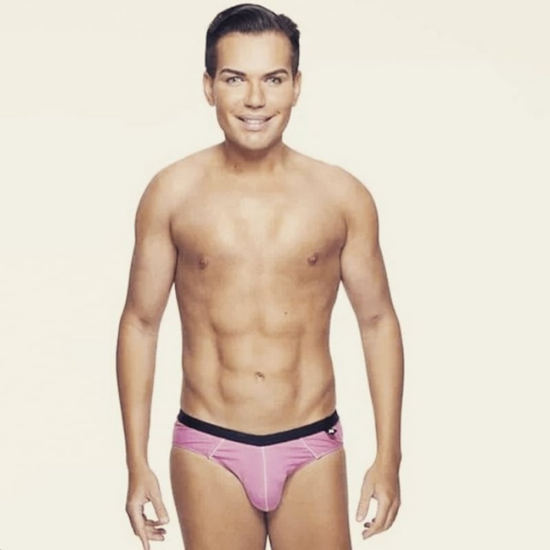 Rodrigo Alves, il Ken umano 11